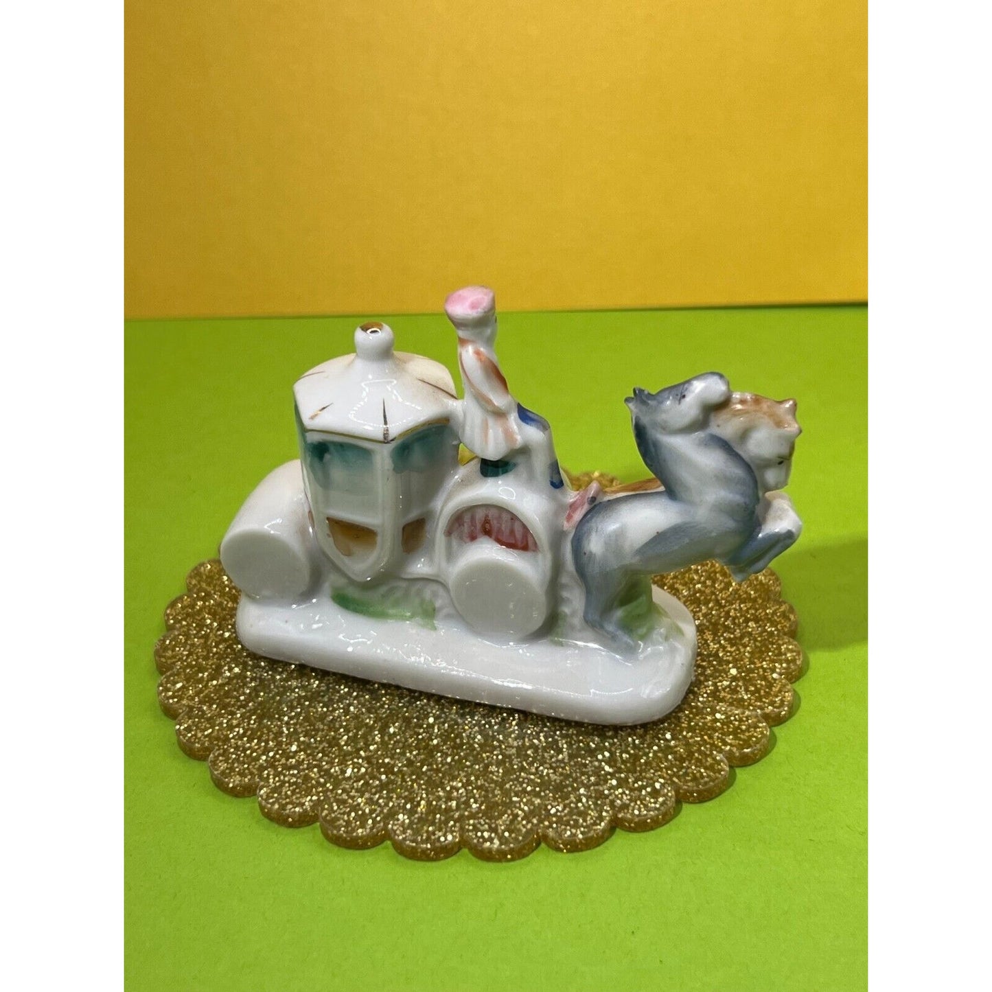 Miniature Horse Drawn Carriage Victorian Porcelain Vintage Occupied Japan