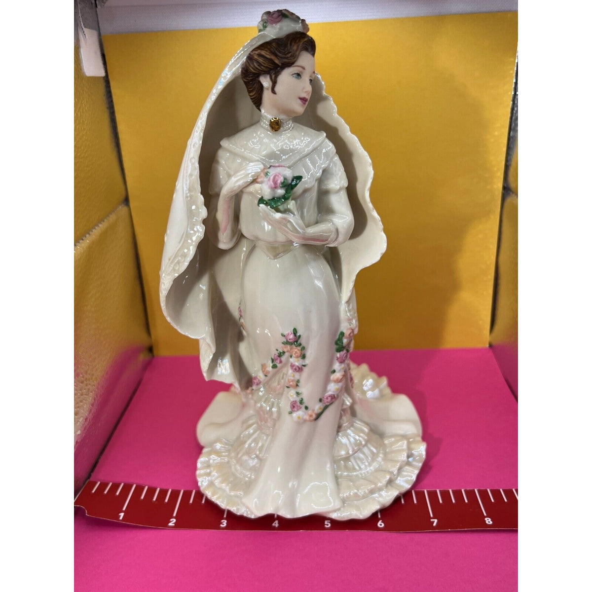 Lenox Classic Victorian Bride Fine Porcelain 1995 Beautiful Excellent Condition