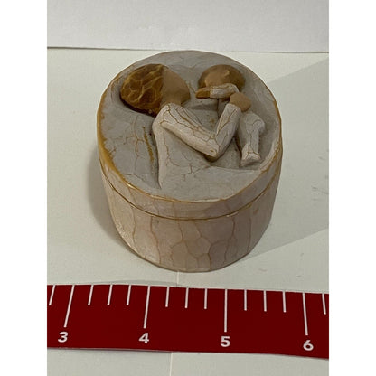 Willow Tree By Susan Lordi Trinket Box 2005 Demdaco Grandmother w/Baby 3.5x2.5