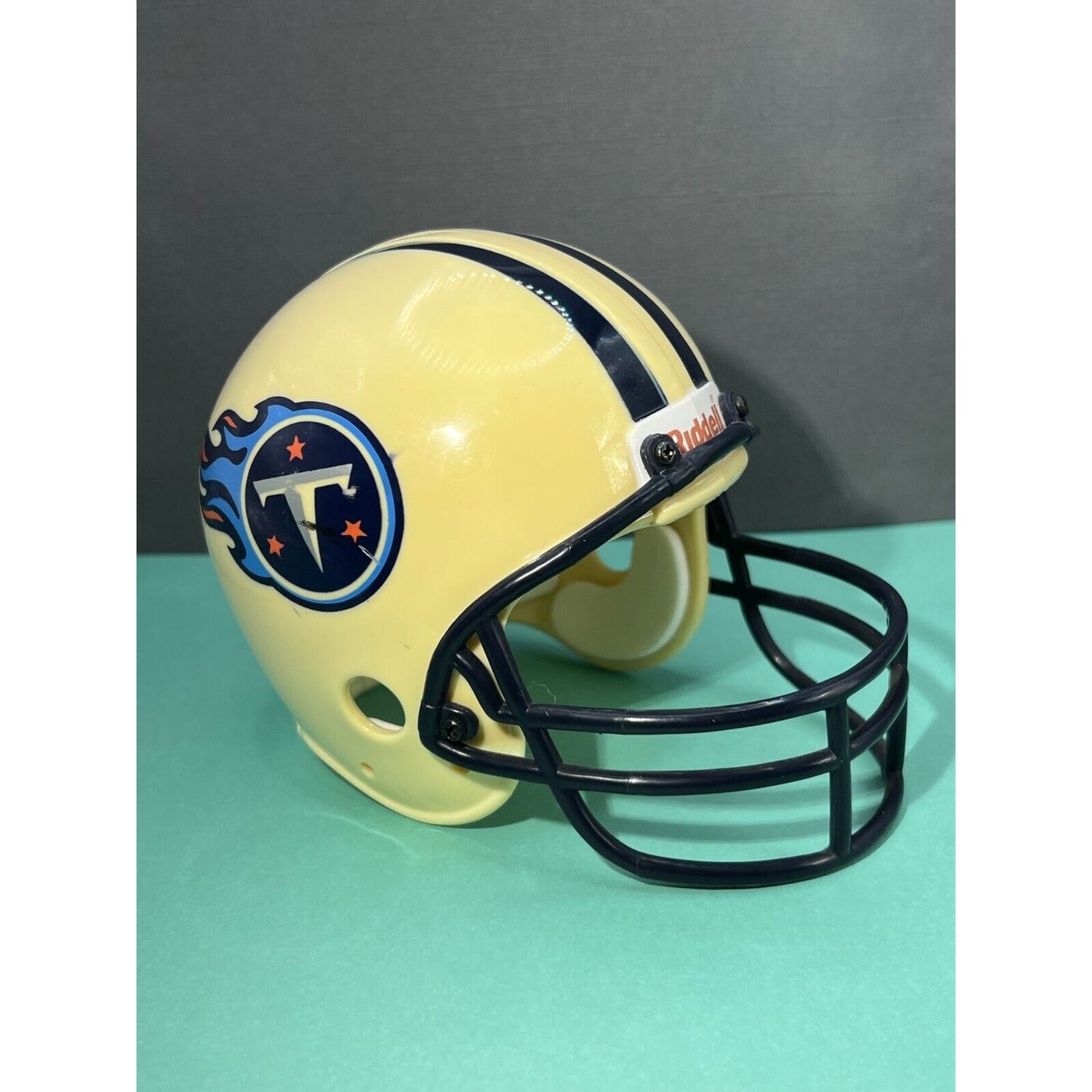 Tennessee Titans Mini Riddell Helmet (no box)