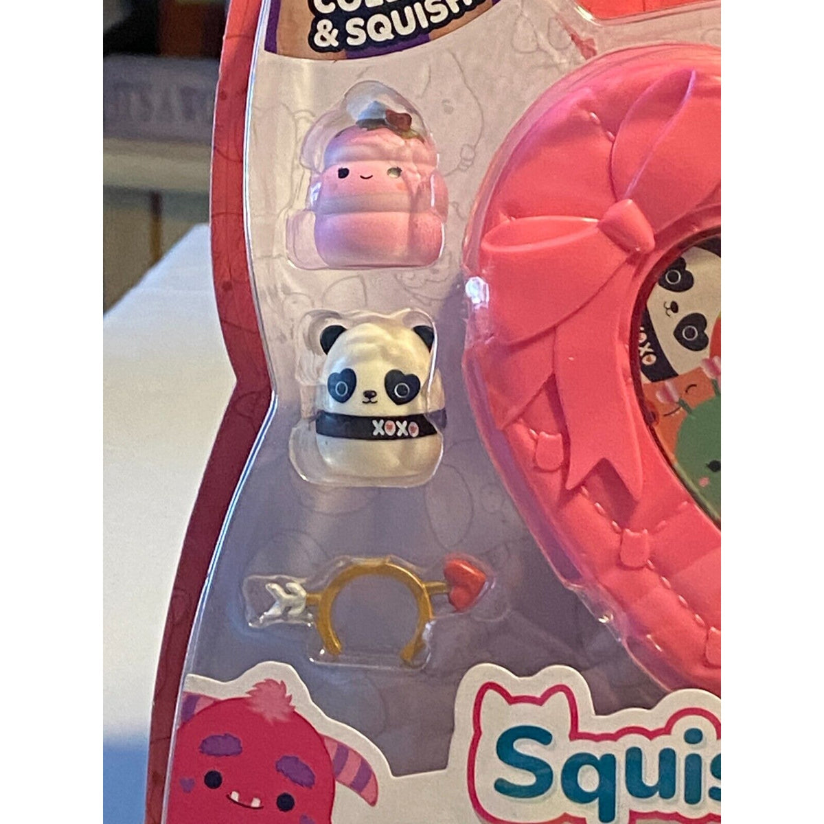 Original Squishmallows 4 Squish-a-longs + 3 Accessories + Pink Case