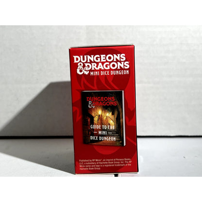 Dungeons & Dragons Mini Dice Dungeon with d20!