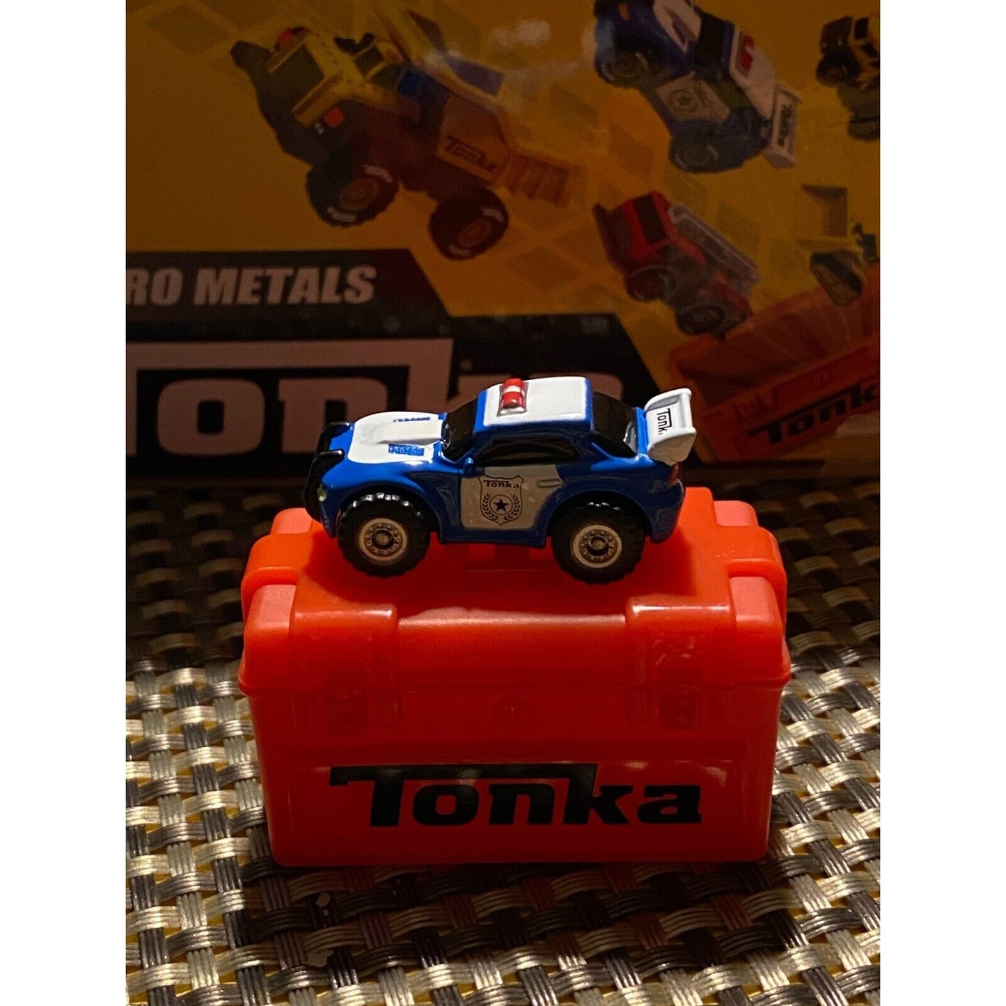 Hasbro Basic Fun Single Micro Tonka Patrol Car 1"