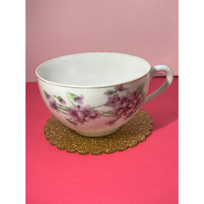 Purple Flower 2 piece matching Tea Cups Occupied Japan sm chip on one see Photos