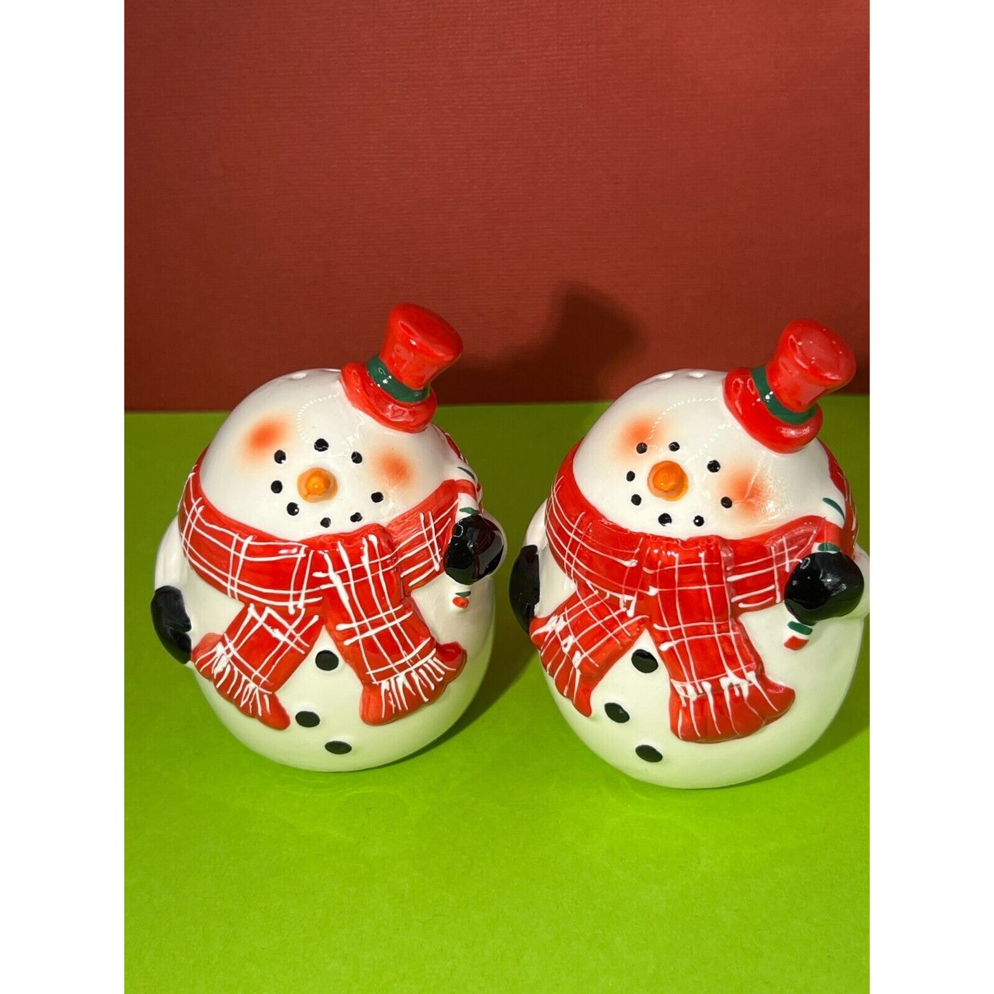 Snowman Salt and Pepper Shakers Red Scarves And Top Hats Round Ceramic