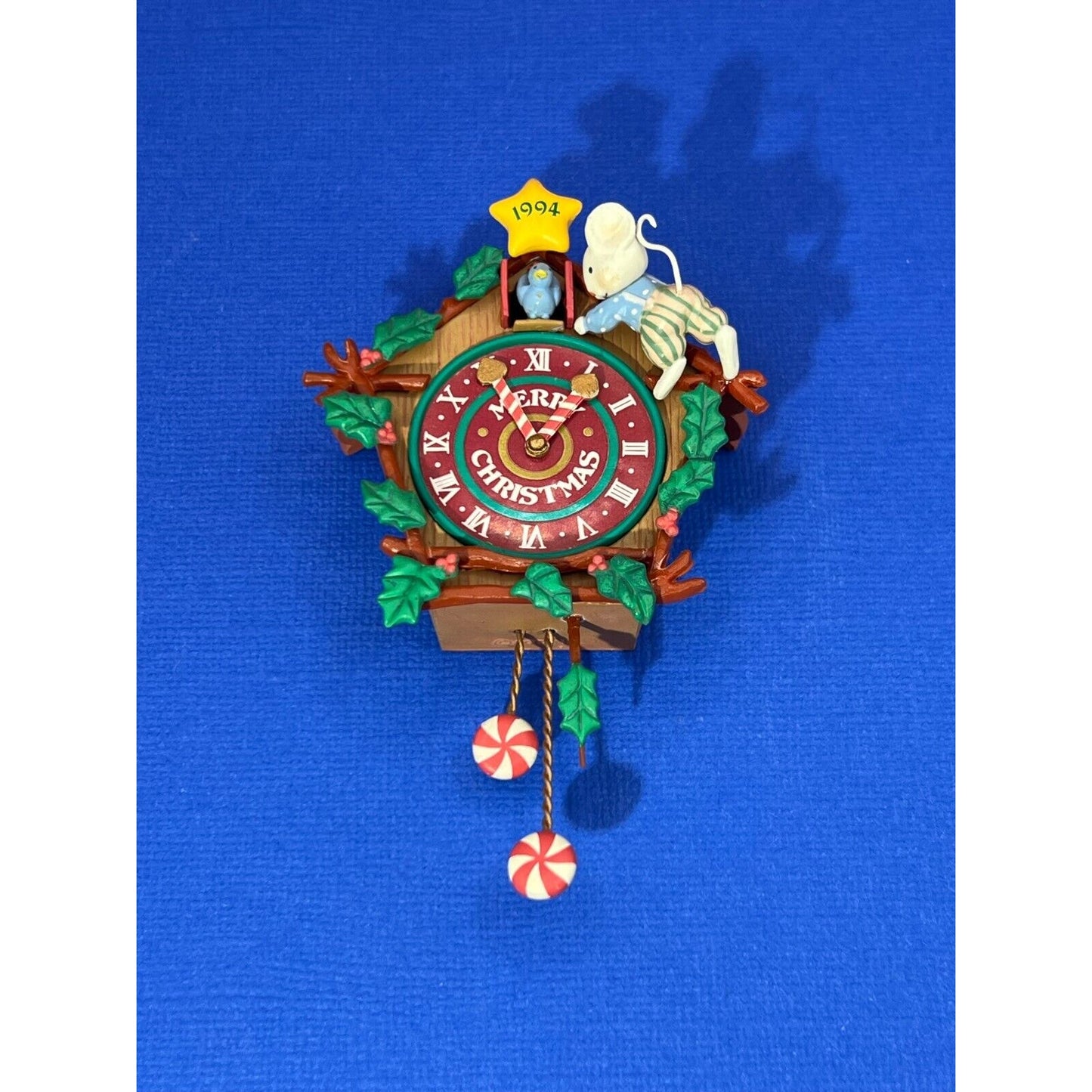Carlton Christmas Ornament Holiday Time Mouse Checks Time on Clock 1984