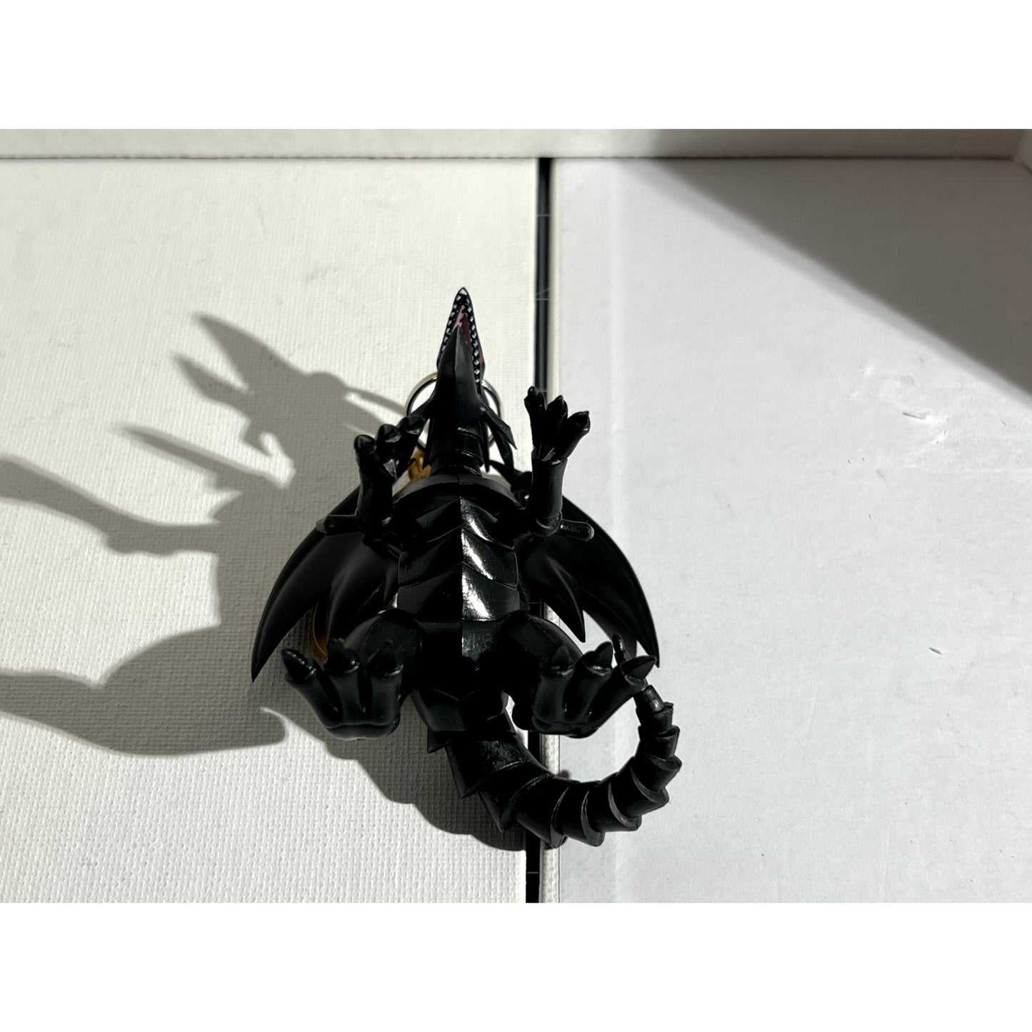 Yu-Gi-Oh! Figure Hanger Keychain Series 1 Red Eyes Black Dragon