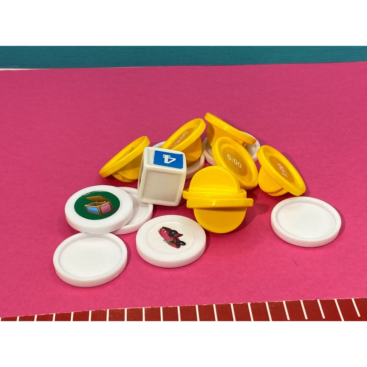 Lot Assortment of plastic Game Pieces