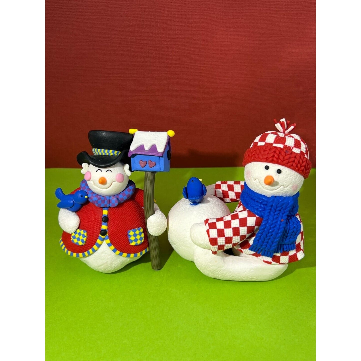 2 Snowmen Figurines Snowball Bluebird Birdhouse Checkered Jackets Blue Scarves