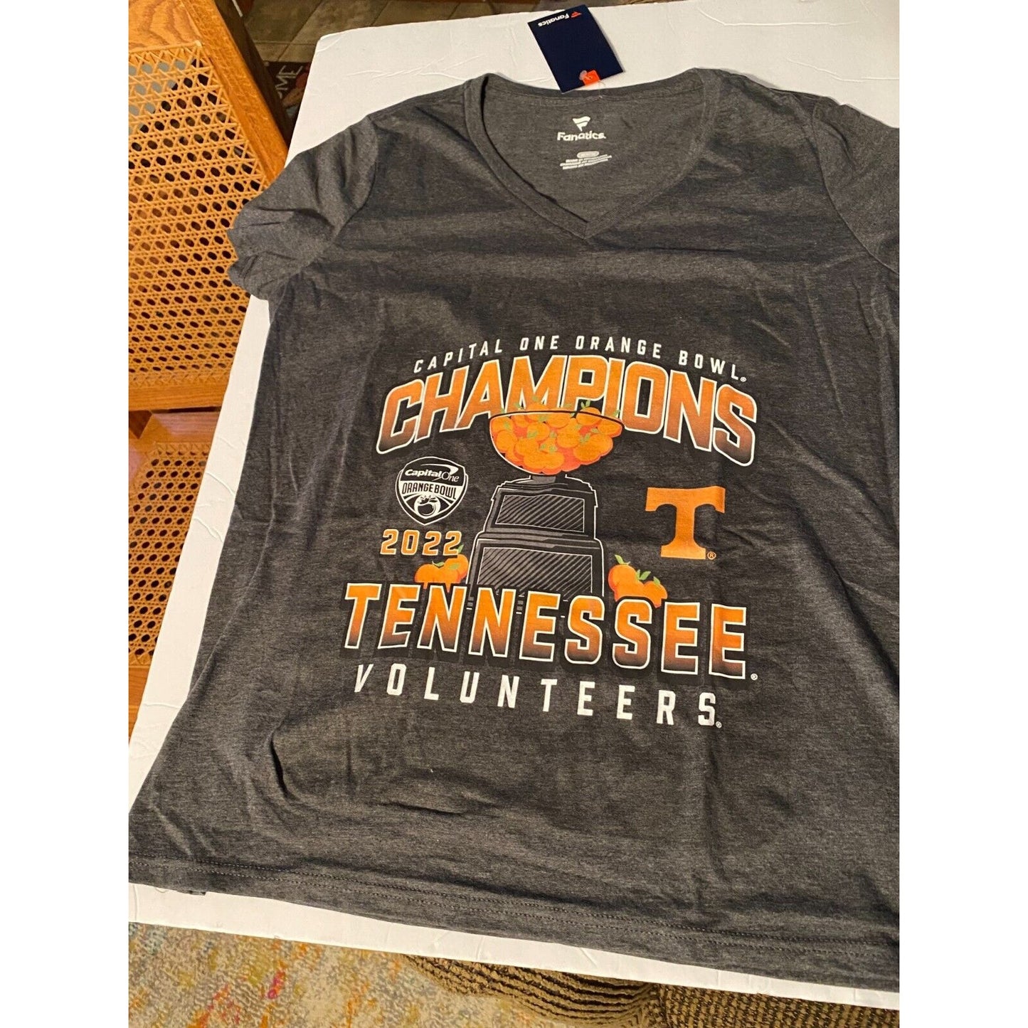 Tennessee Volunteers Women's Shirt Size M Orange Bowl Champion 2022 Fanatics NWT