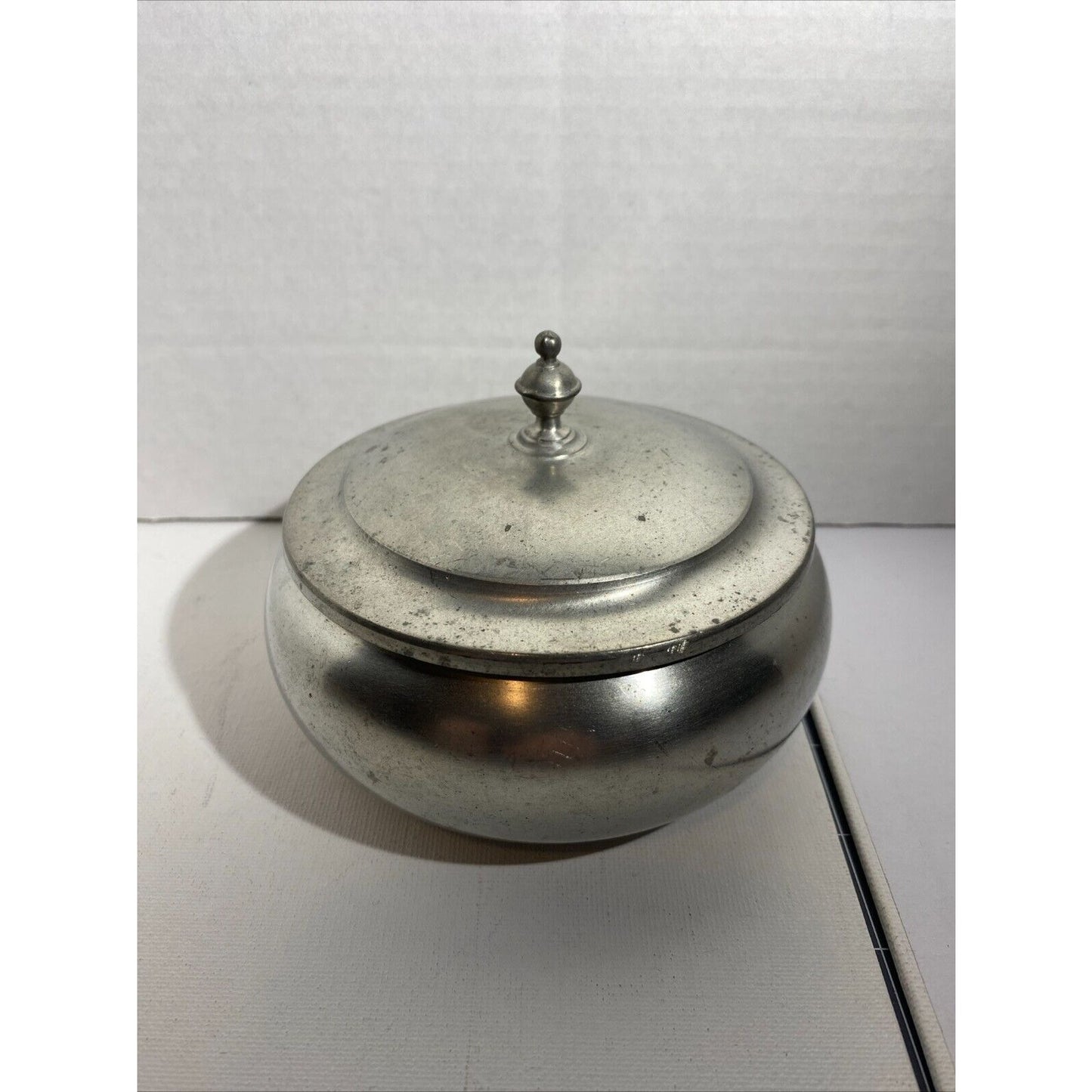 Wallace Pewter handmade in Sheffield England original lid