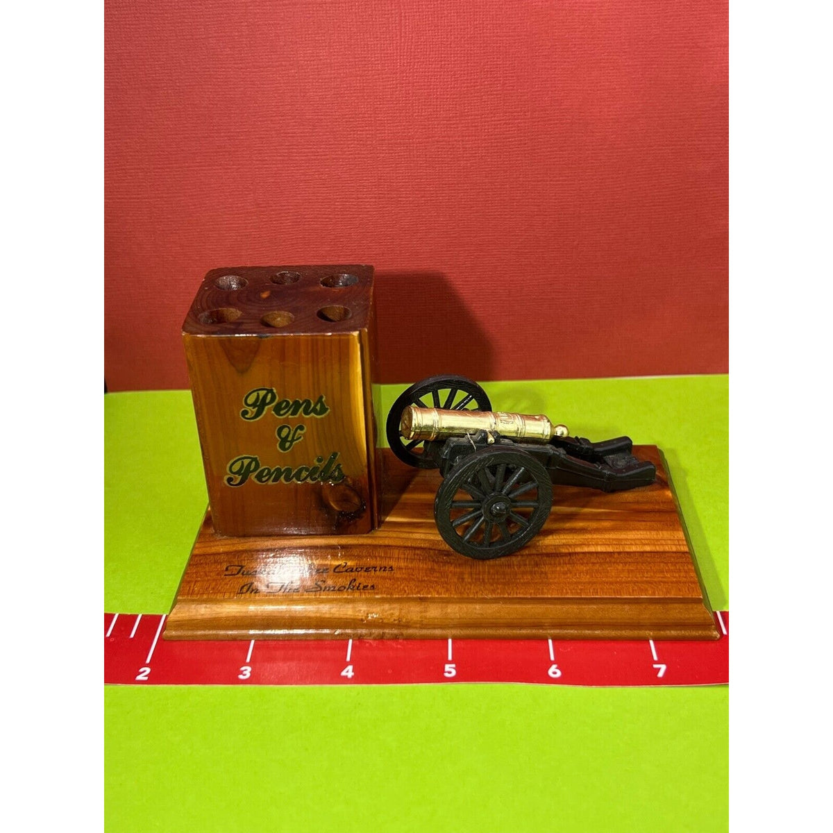 Pen & Pencil Holder Wooden Souvenir Tuckaleechee Caverns in the Smokies