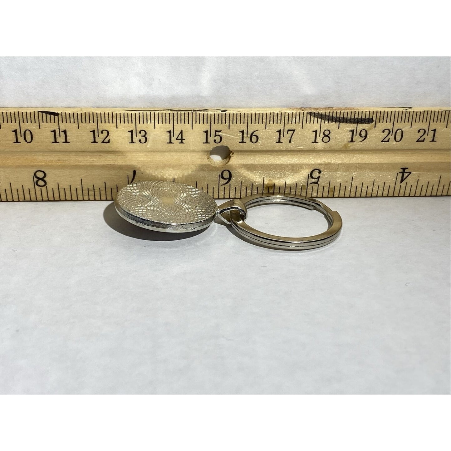 Los Angeles Angels MLB Metal Baseball Keychain