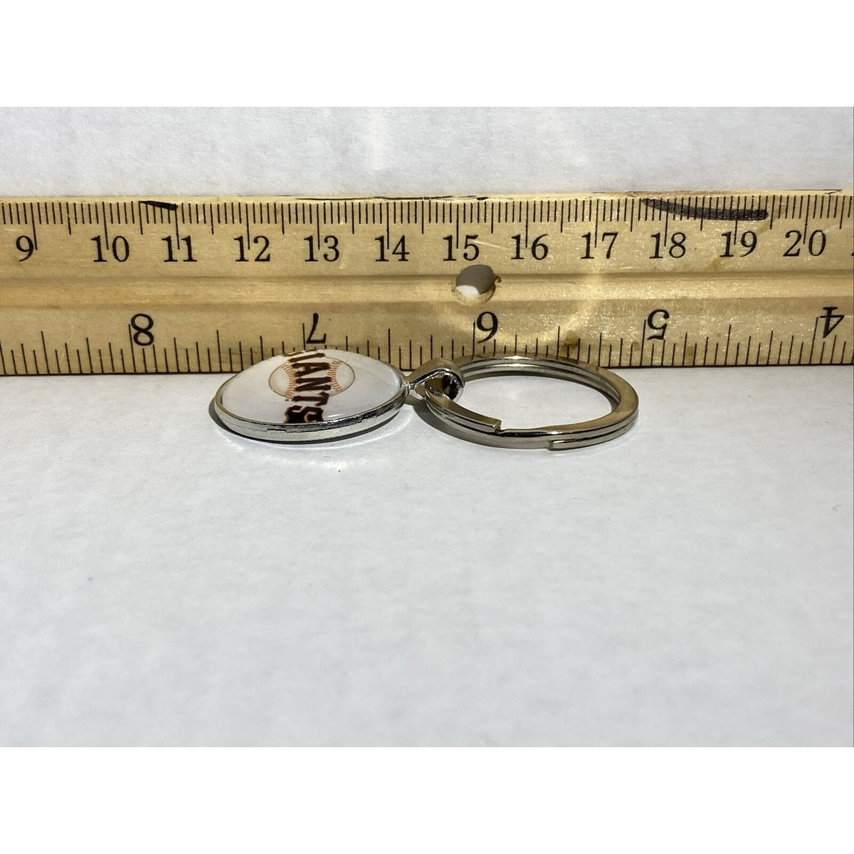 San Francisco Giants MLB Metal Baseball Keychain