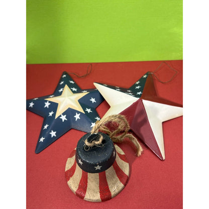 Americana Metal Bell and 2 Metal Stars