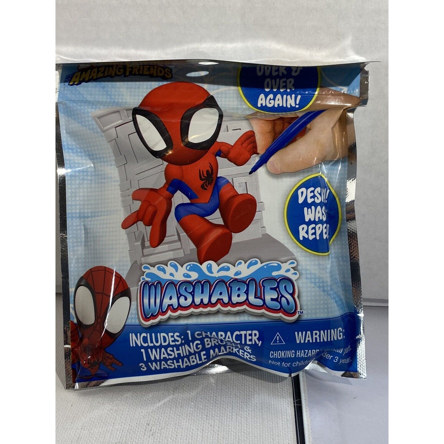 Marvel Spidey and Amazing Friends Design A Vinyl Figure w 3 Markers New washable