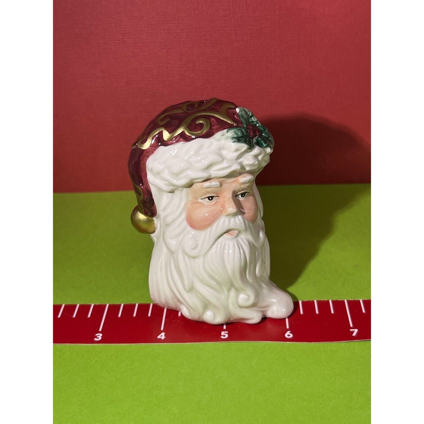 Santa Claus Face Old English Salt & Pepper Shakers Vintage