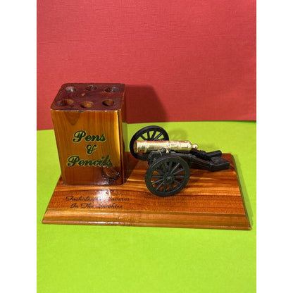 Pen & Pencil Holder Wooden Souvenir Tuckaleechee Caverns in the Smokies
