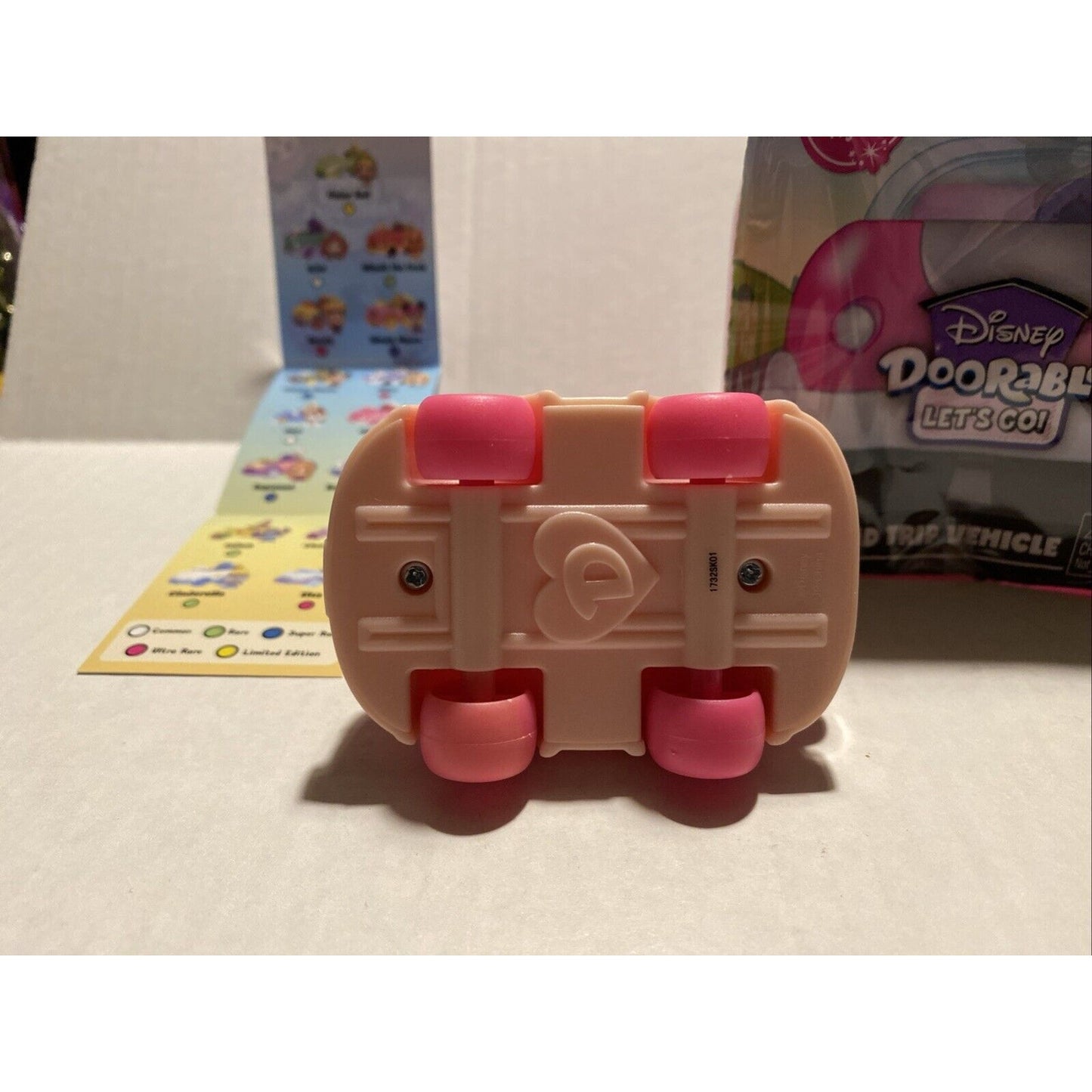 Disney Doorables Lets Go Road Trip Winne The Pooh Piglet Vehicle & Figure