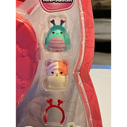 Original Squishmallows 4 Squish-a-longs + 3 Accessories + Red/Dark Pink Case
