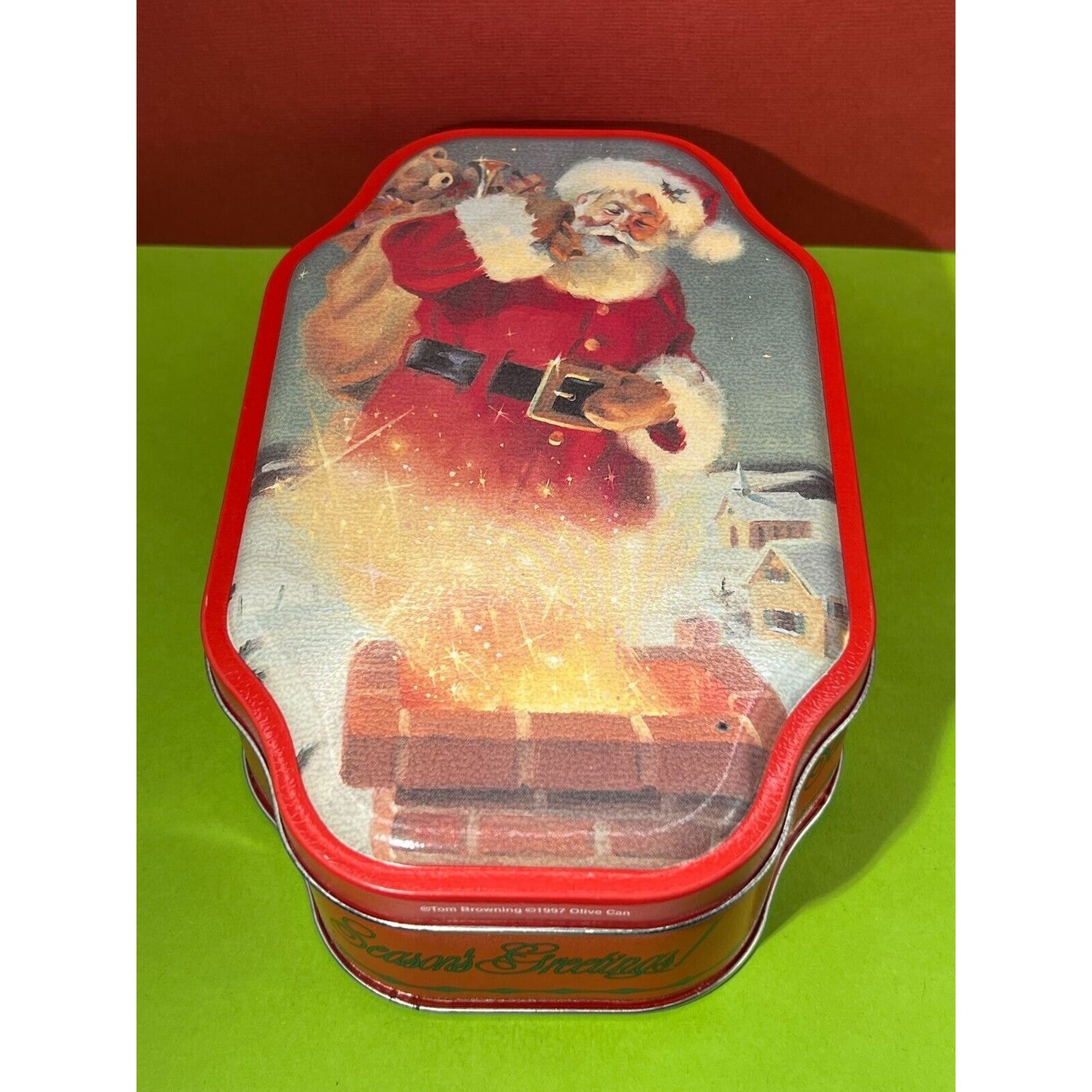 Santa tin box, Red, Vintage, Christmas Tom Browning Olive Can 1997 good cond