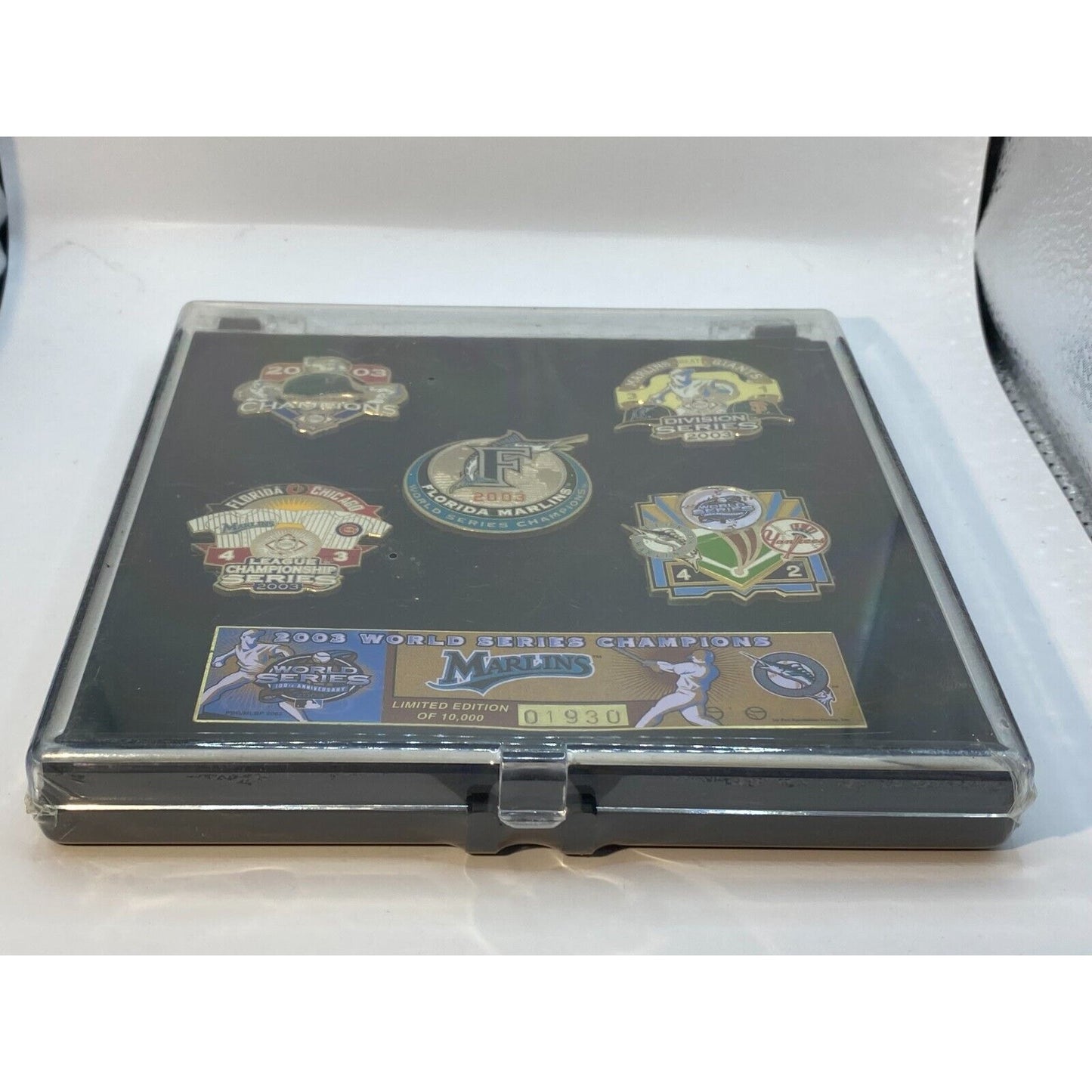 Marlins 2003 World Series Champions Pin Set Florida champs NY 5 Pins sealed