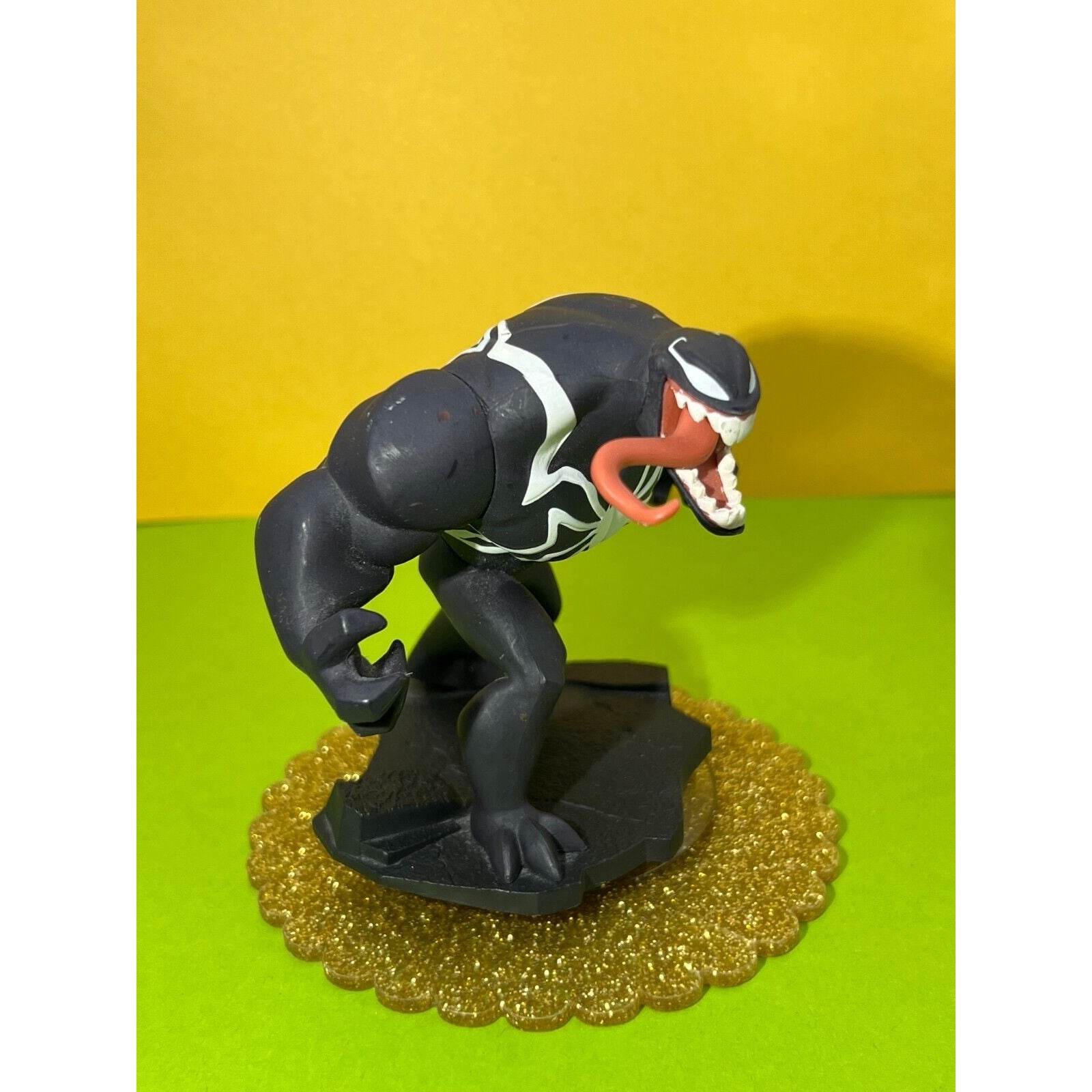 Disney toybox figures fashion venom