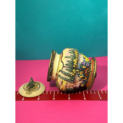 Lidded Trinket Box Flowers Swans Trees Music doesn't work