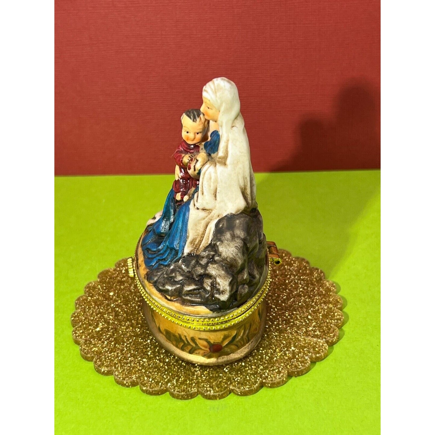 Vintage Porcelain Nativity Trinket Box Trinity Broadcast Network